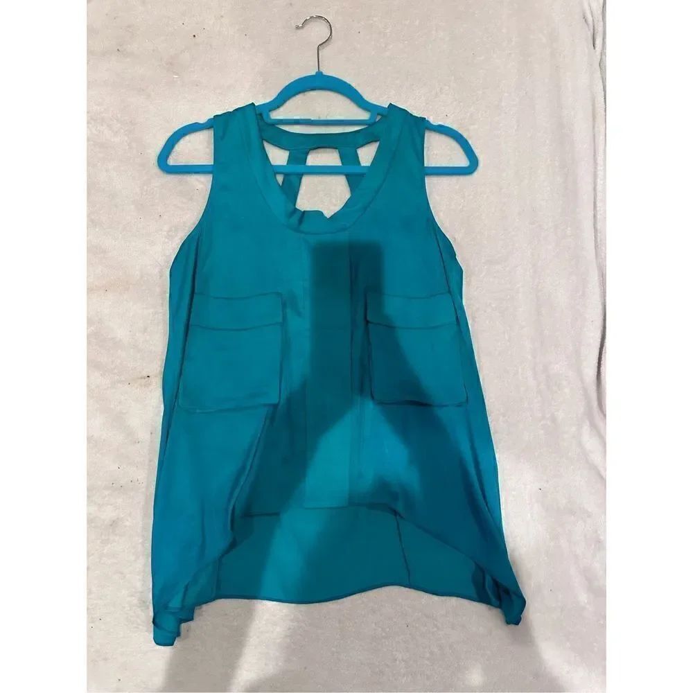 BCBG MAXAZRIA blouse teal blue women’s size XS tank top